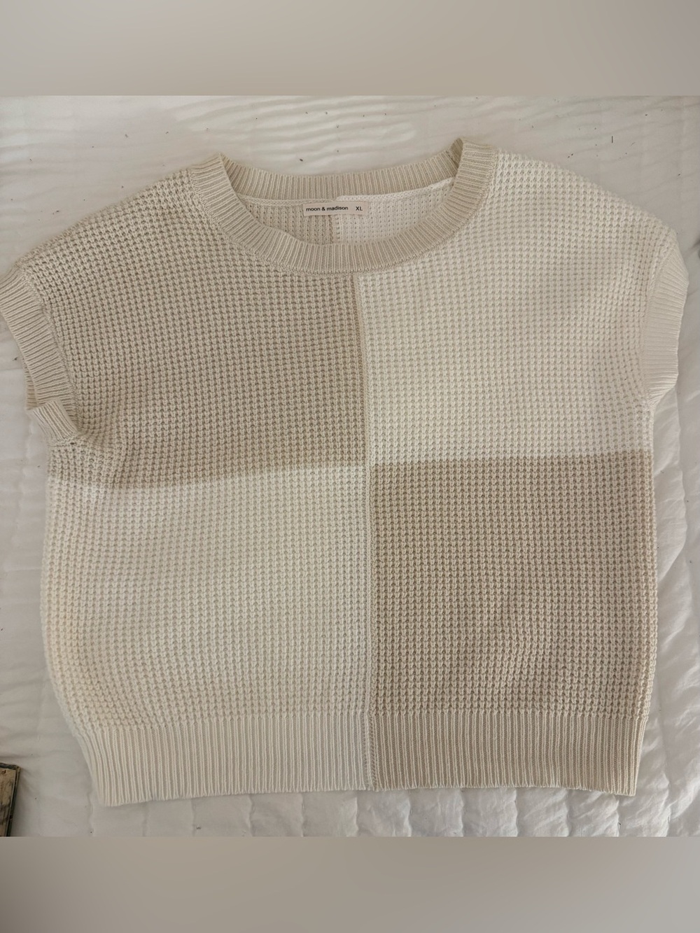 moon & madison Neutral Colorblock Waffle Knit Crew Sweater